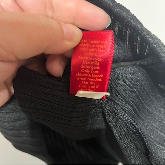 NWT Jennifer Lopez Black Lace-up Long Sleeve Ribbed Bodycon Dress Size 4 - Picture 7 of 11